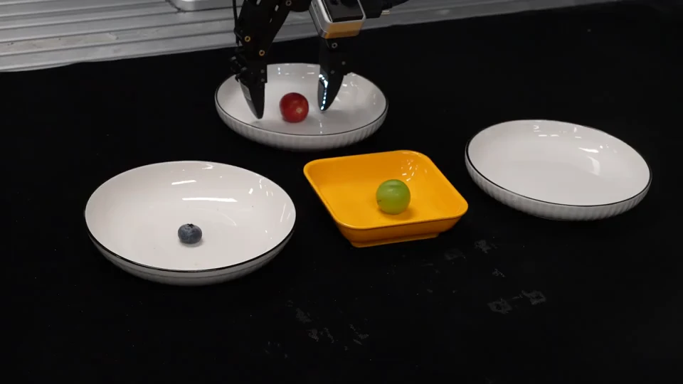 Robot transferring fruit between containers